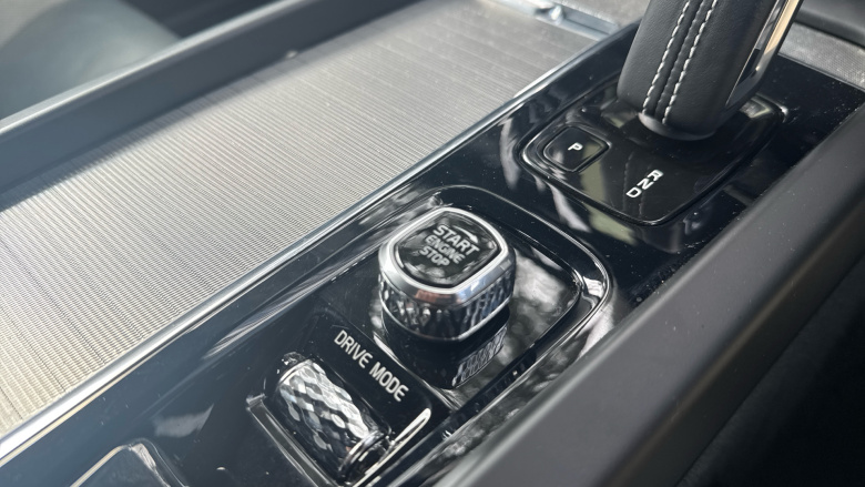 Volvo V60 2.0 B3P R DESIGN 5dr Auto Petrol Estate